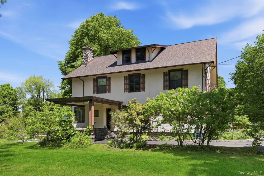 8 Elmer Galloway Road Katonah, NY 10536