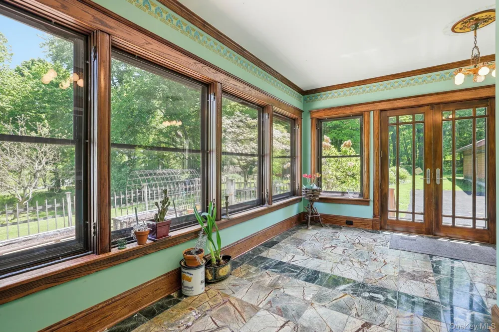 8 Elmer Galloway Road Katonah, NY 10536