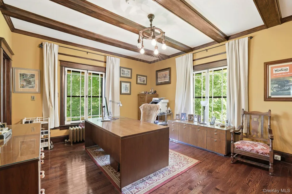 8 Elmer Galloway Road Katonah, NY 10536