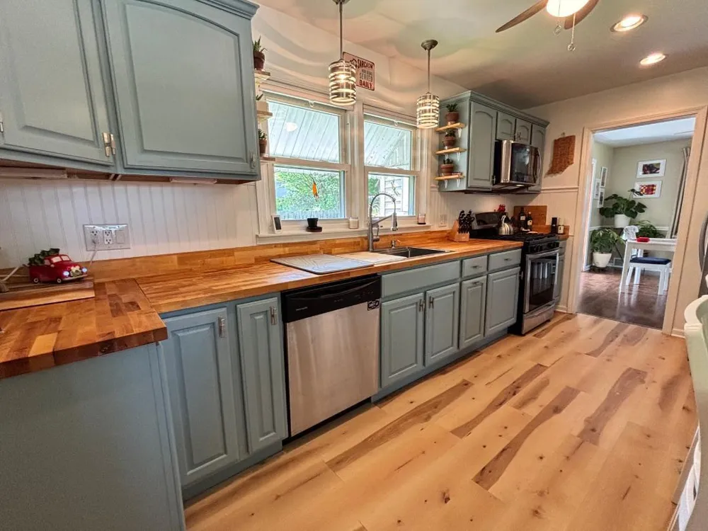 404 Cedar Street Three Oaks, MI 49128