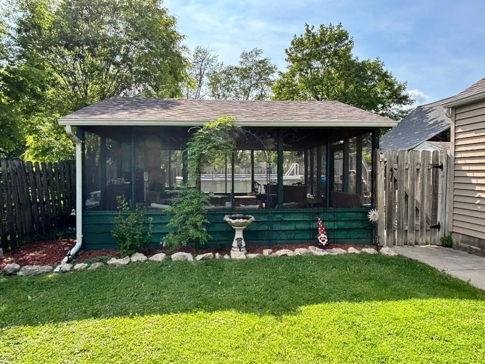404 Cedar Street Three Oaks, MI 49128