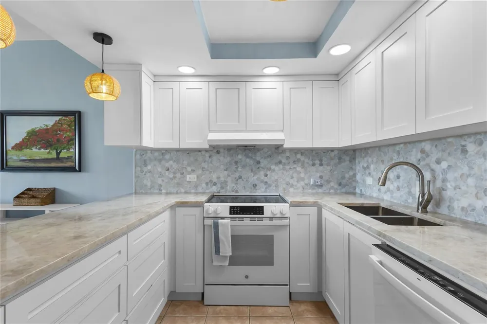 94 BEACH VILLAGE DRIVE #94 Humacao, PR 00791