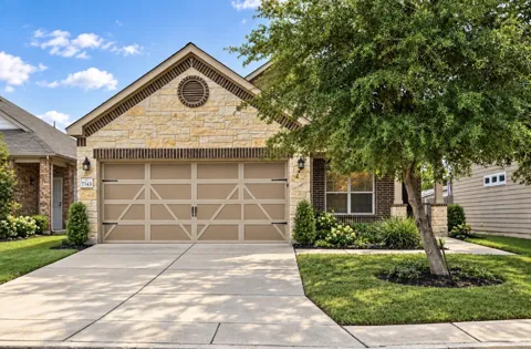 7343 Bluebonnet Bay