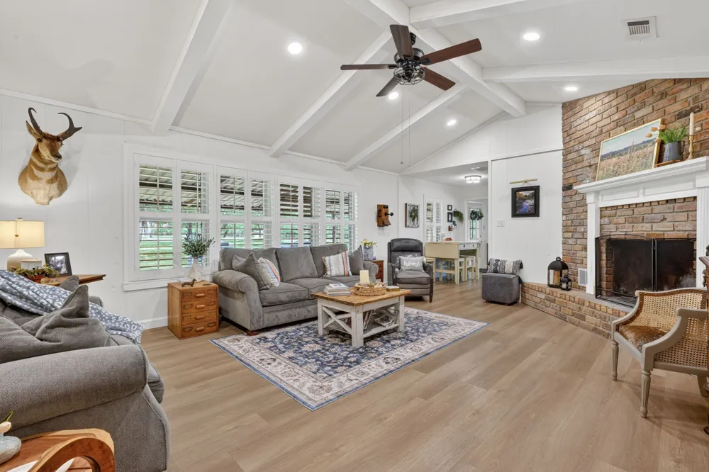 2719 Fm 708 Clifton, TX 76634