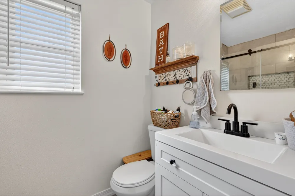 2719 Fm 708 Clifton, TX 76634