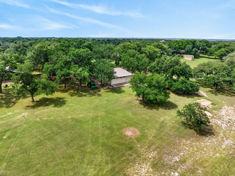 2719 Fm 708 Clifton, TX 76634