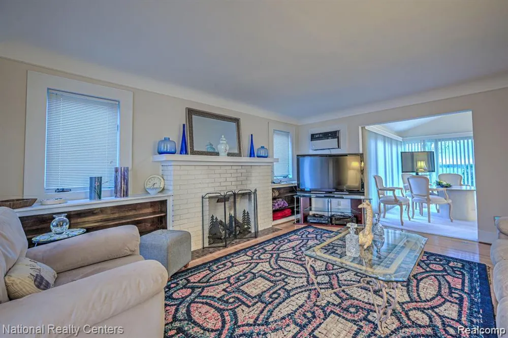 3453 Ormond Road White Lake Charter Township, MI 48383