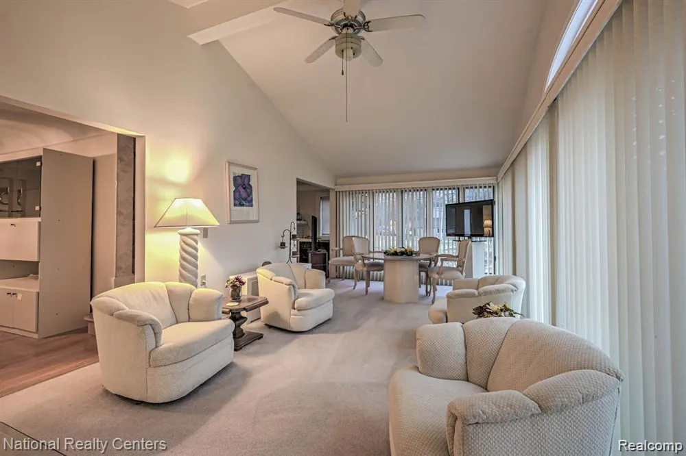 3453 Ormond Road White Lake Charter Township, MI 48383
