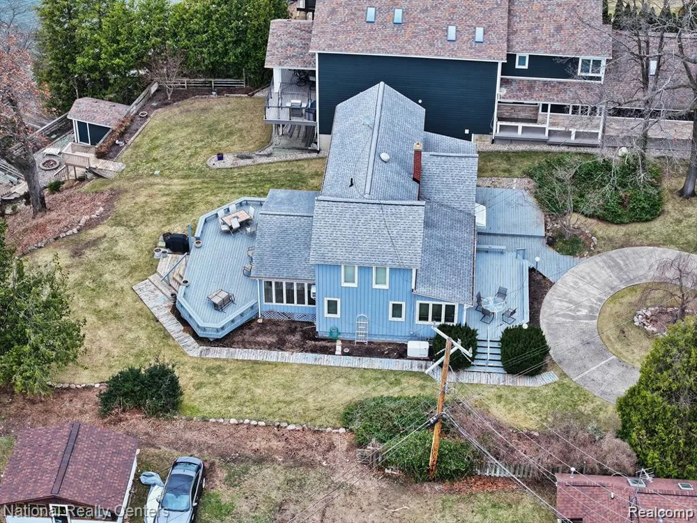 3453 Ormond Road White Lake Charter Township, MI 48383