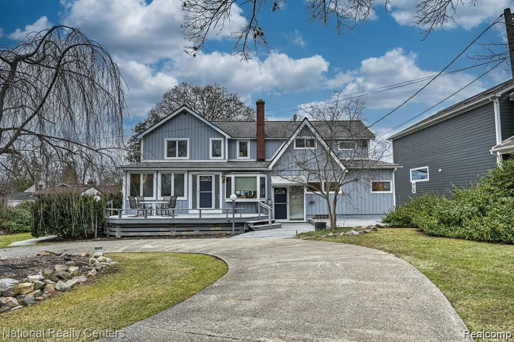 3453 Ormond Road White Lake Charter Township, MI 48383