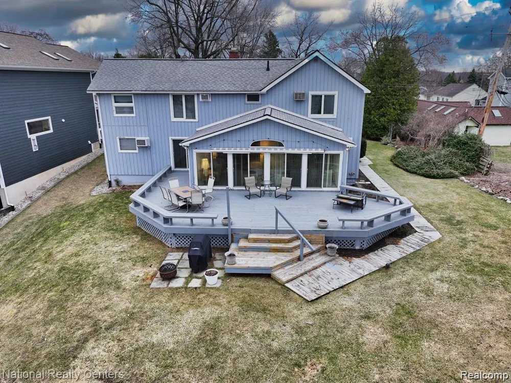 3453 Ormond Road White Lake Charter Township, MI 48383