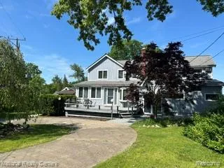 3453 Ormond Road White Lake Charter Township, MI 48383