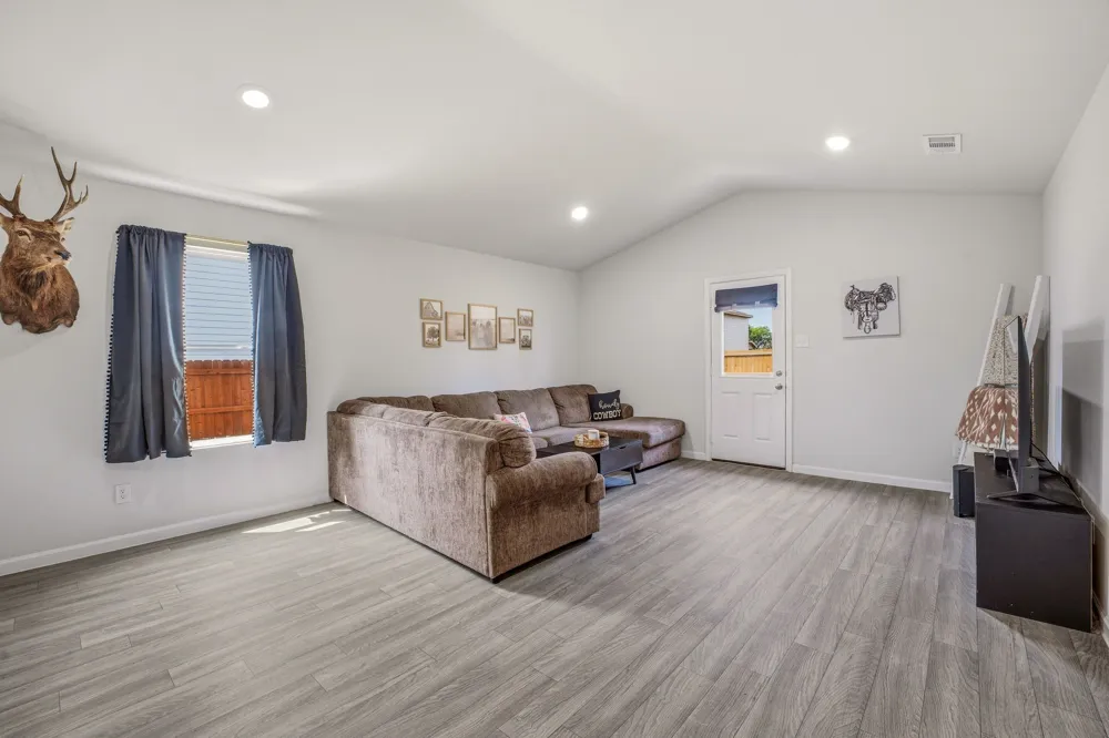 248 Peace Lily Way Tolar, TX 76476