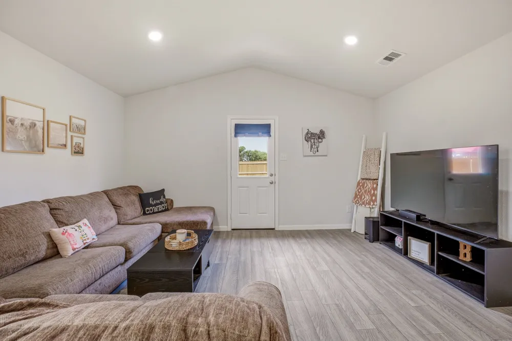 248 Peace Lily Way Tolar, TX 76476