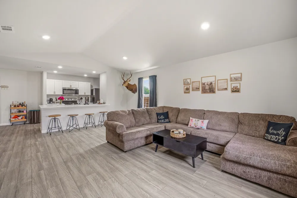 248 Peace Lily Way Tolar, TX 76476
