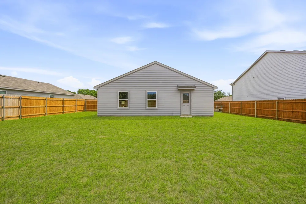 248 Peace Lily Way Tolar, TX 76476