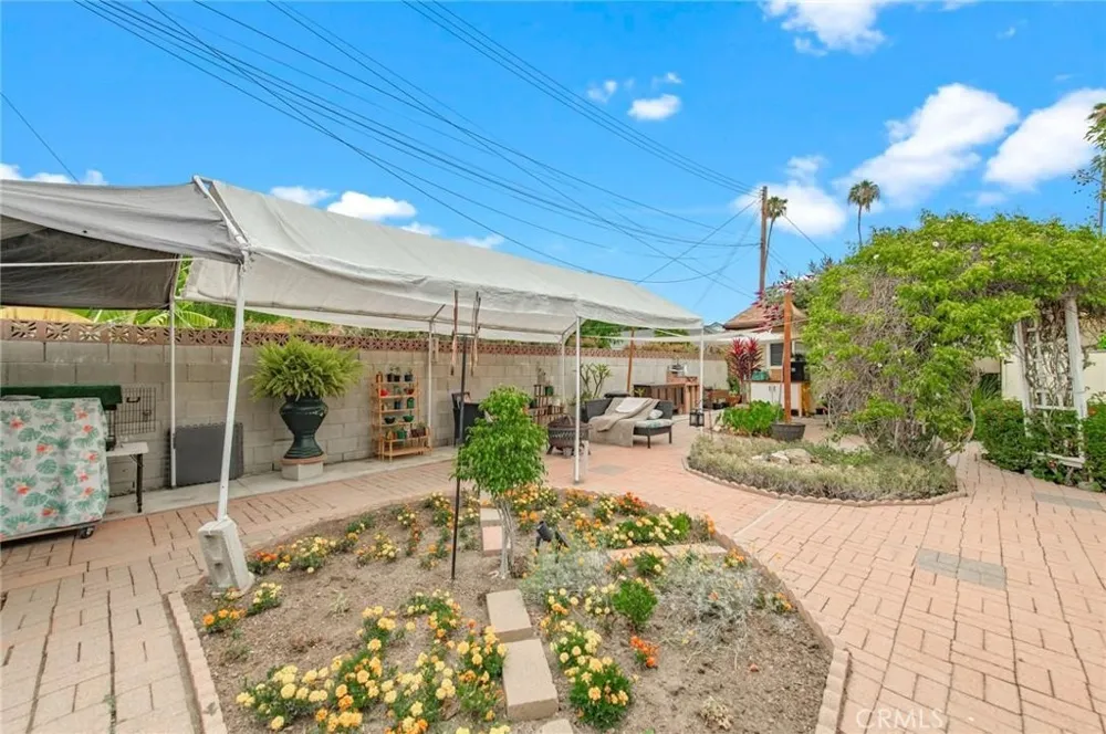 815 S Lark Ellen Avenue West Covina, CA 91791