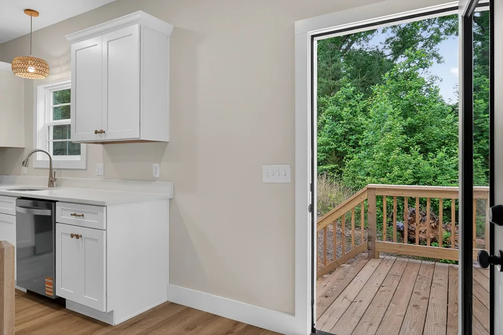 253 River Front Dr Sparta, TN 38583