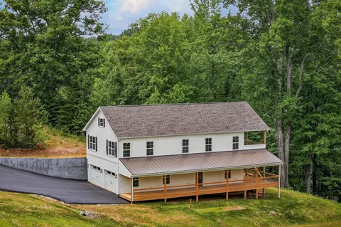253 River Front Dr