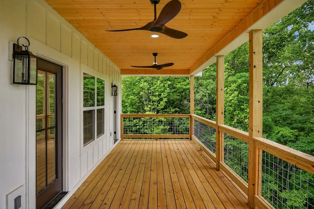 253 River Front Dr Sparta, TN 38583