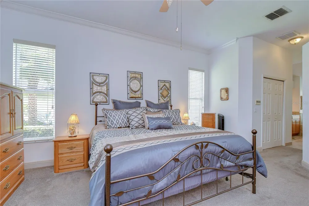 3810 TURKEY OAK DRIVE Valrico, FL 33596