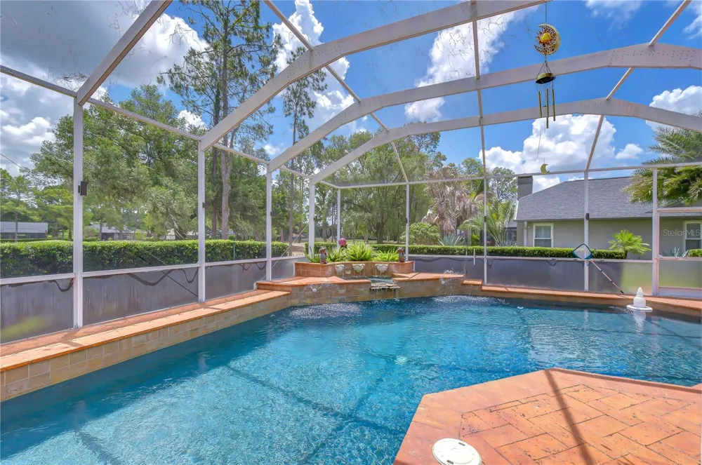 3810 TURKEY OAK DRIVE Valrico, FL 33596