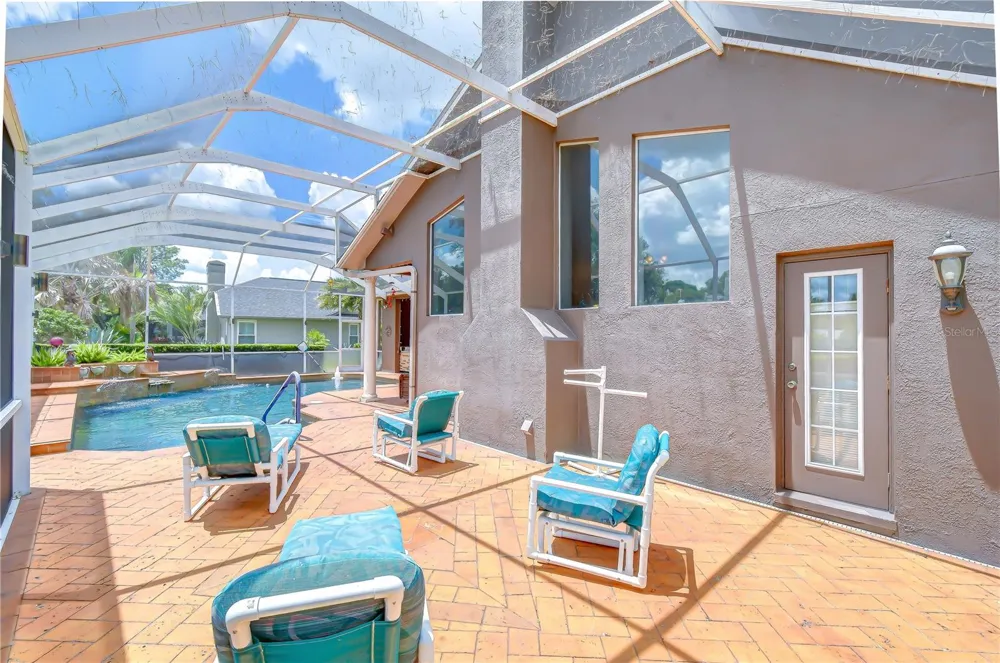 3810 TURKEY OAK DRIVE Valrico, FL 33596