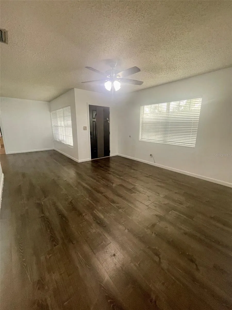 3995 40TH STREET St Petersburg, FL 33714