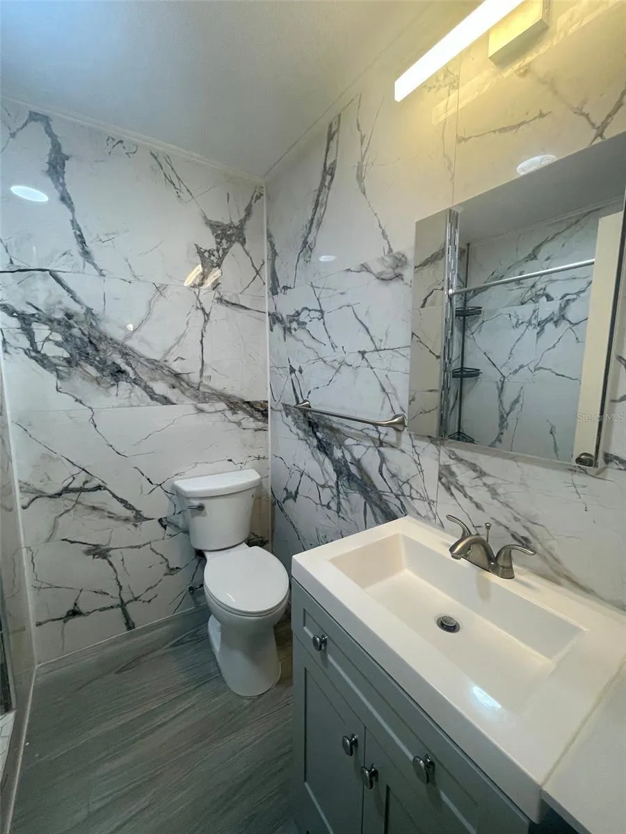 3995 40TH STREET St Petersburg, FL 33714