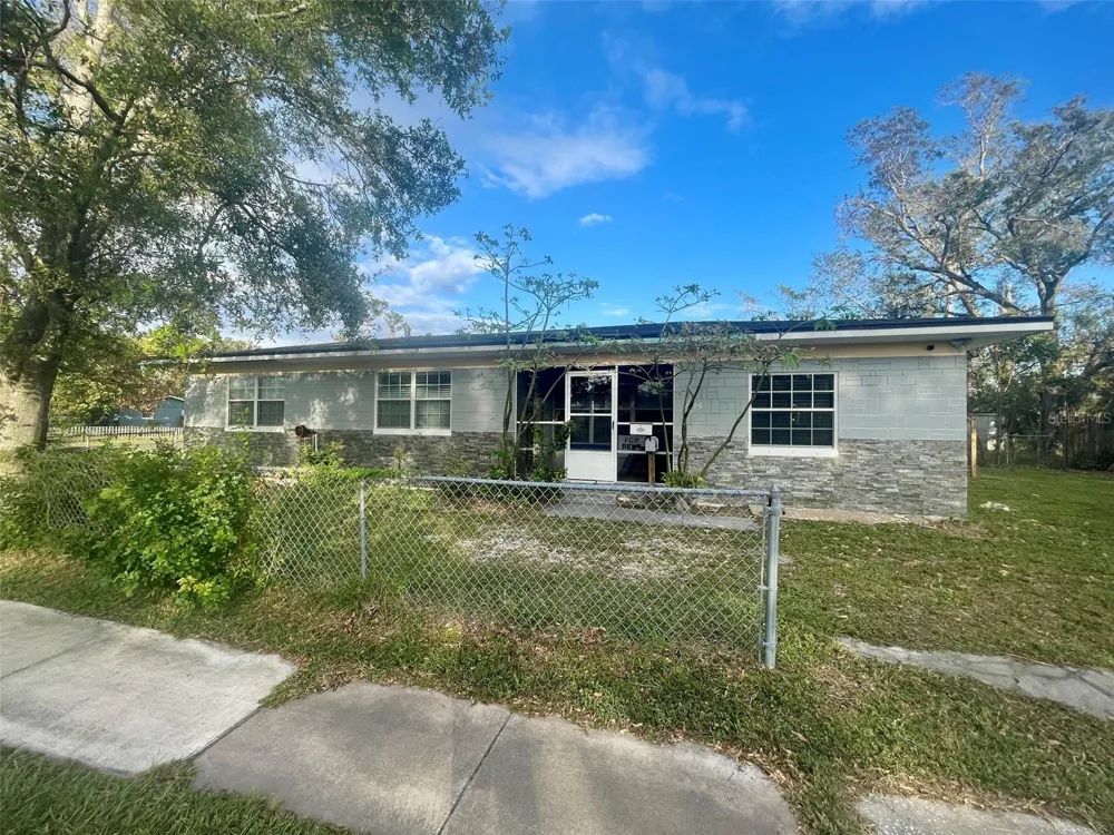 3995 40TH STREET St Petersburg, FL 33714