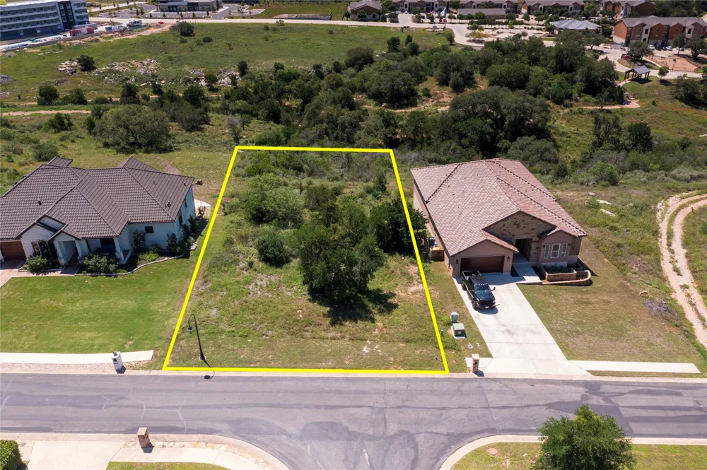 3 Bendito Way Marble Falls, TX 78654