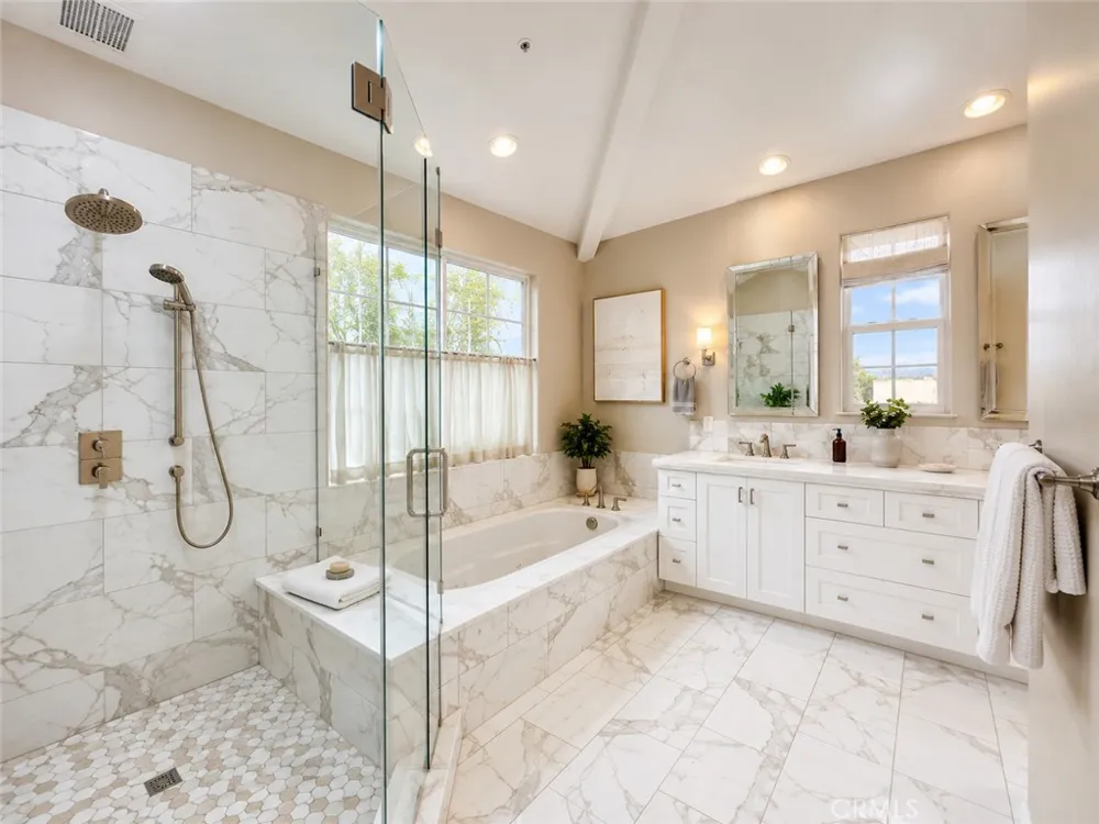 706 Avenue B Redondo Beach, CA 90277