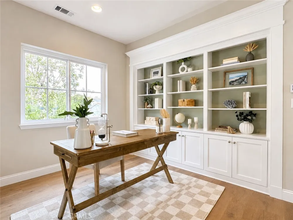 706 Avenue B Redondo Beach, CA 90277