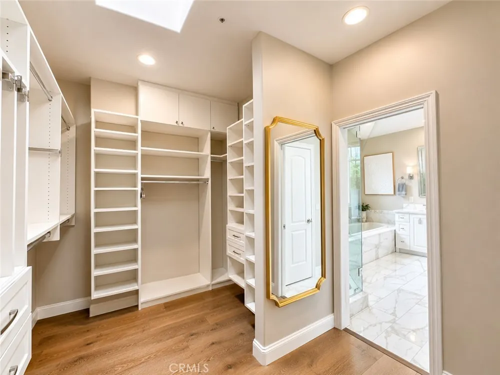 706 Avenue B Redondo Beach, CA 90277