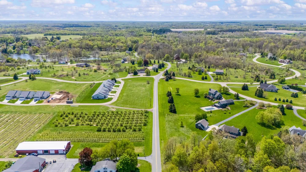 2560 Noellyn Drive Berrien Springs, MI 49103