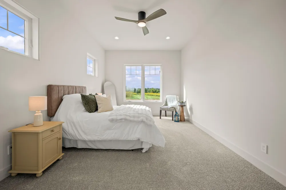 2560 Noellyn Drive Berrien Springs, MI 49103