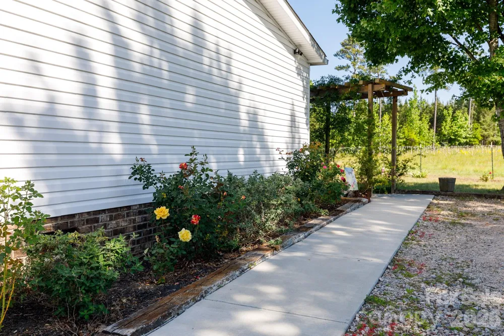1283 Countryside Drive Blackstock, SC 29014