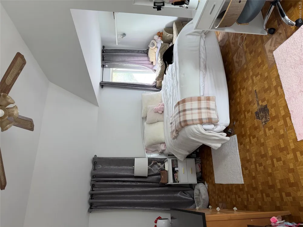 248 County Rd 39 Southampton, NY 11968