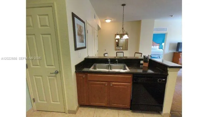 8125 RESORT VILLAGE #5609 Orlando, FL 32821