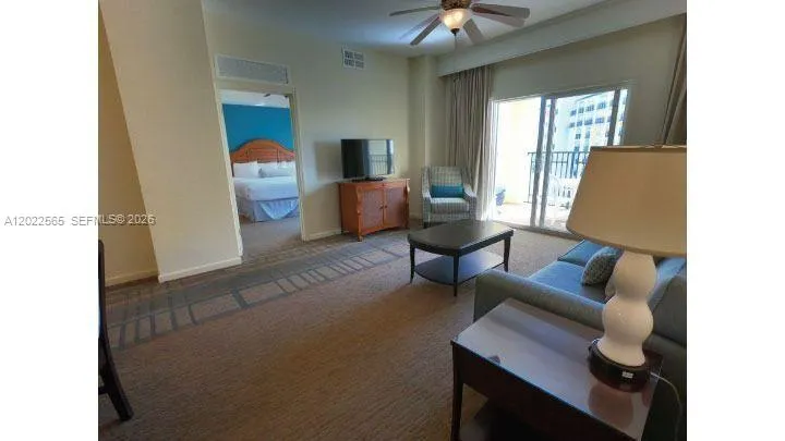 8125 RESORT VILLAGE #5609 Orlando, FL 32821