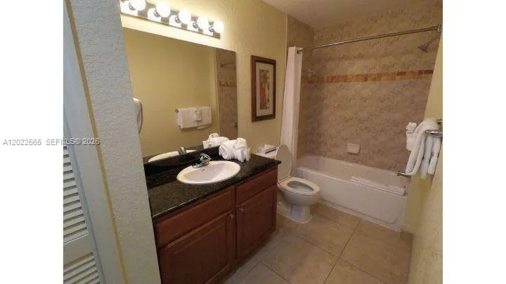 8125 RESORT VILLAGE #5609 Orlando, FL 32821