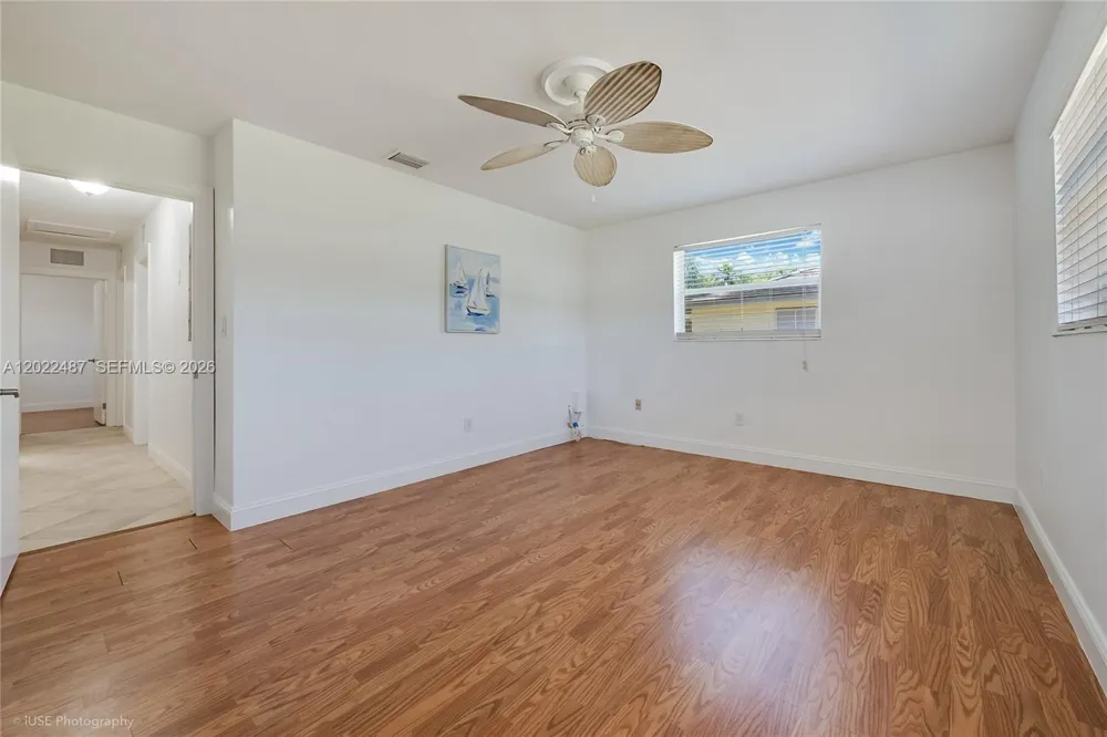 15700 SW 87th Ave Palmetto Bay, FL 33157