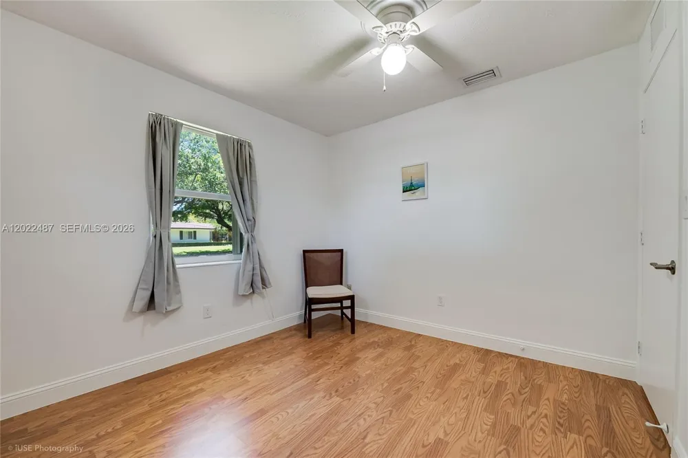 15700 SW 87th Ave Palmetto Bay, FL 33157