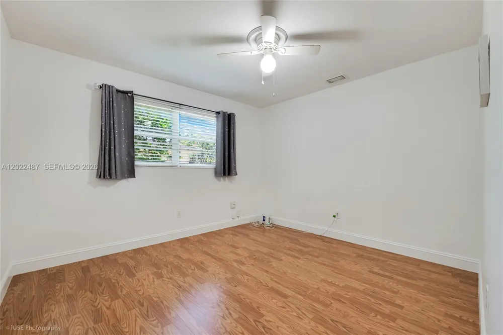 15700 SW 87th Ave Palmetto Bay, FL 33157