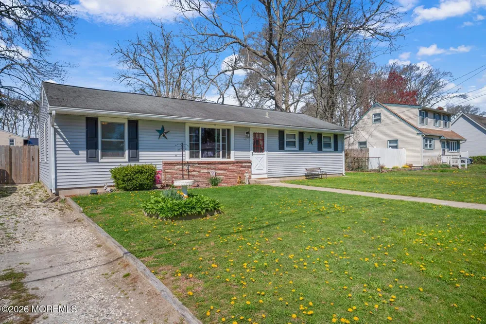 309 Falcon Drive Little Egg Harbor, NJ 08087
