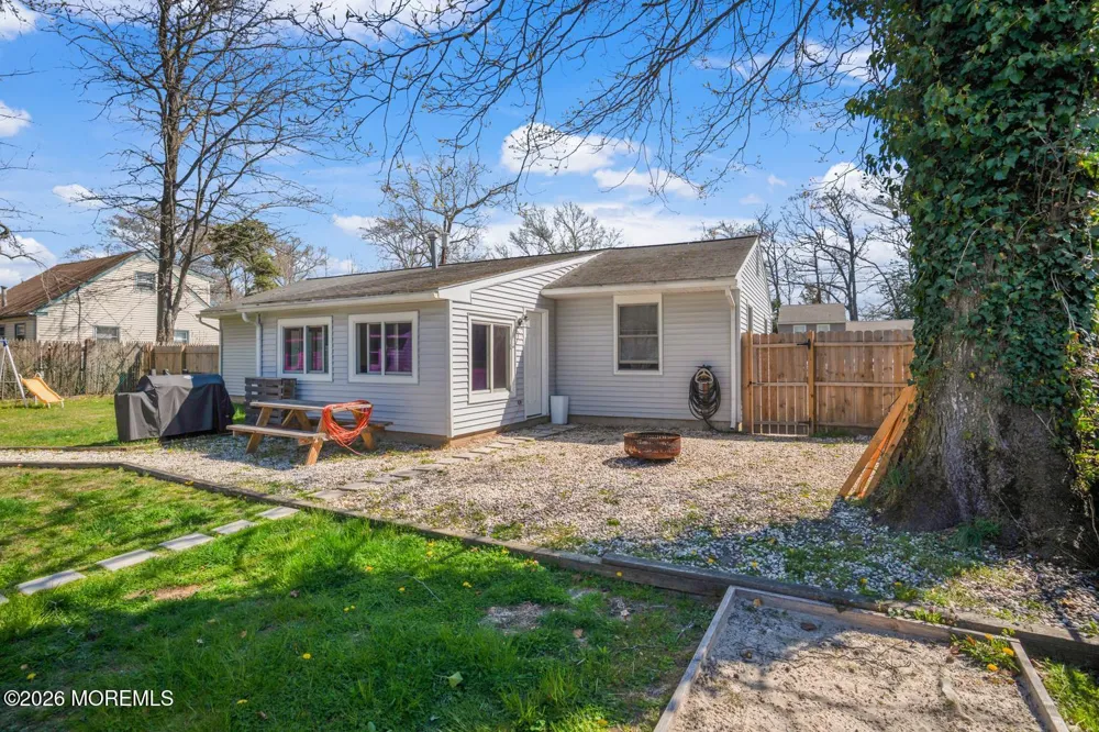 309 Falcon Drive Little Egg Harbor, NJ 08087