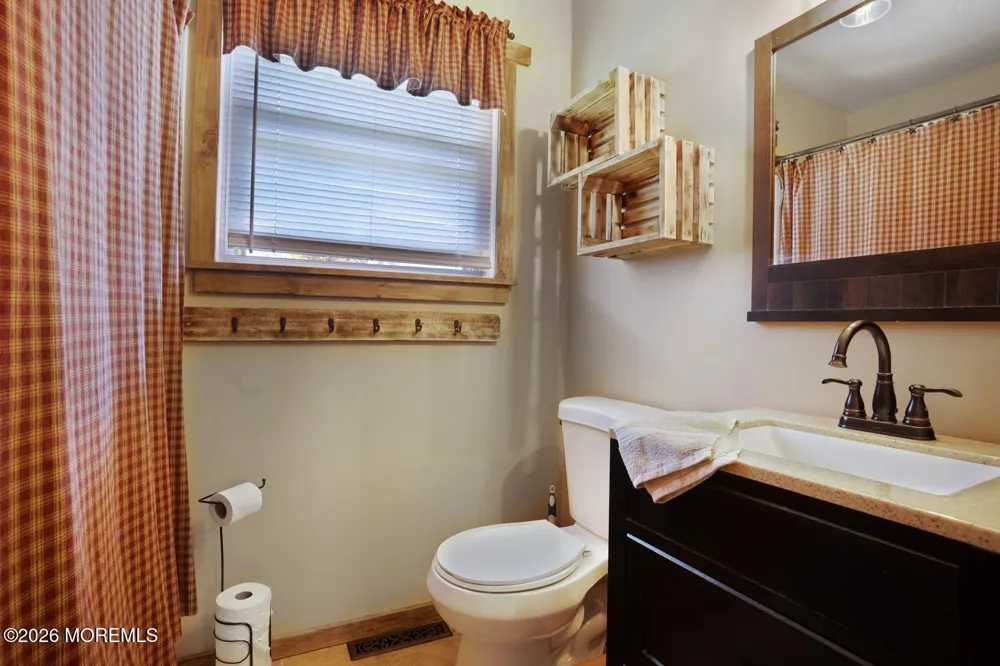 309 Falcon Drive Little Egg Harbor, NJ 08087