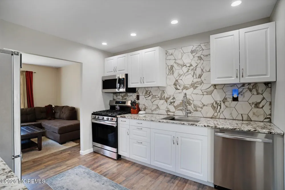 309 Falcon Drive Little Egg Harbor, NJ 08087