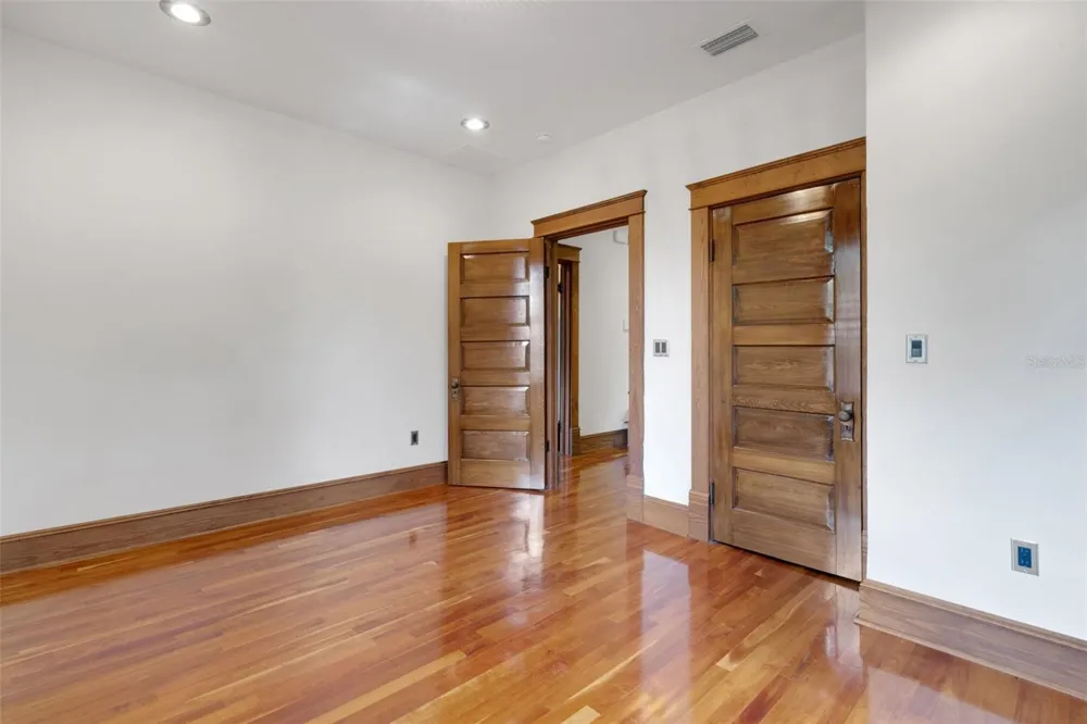 716 E LIME STREET Lakeland, FL 33801