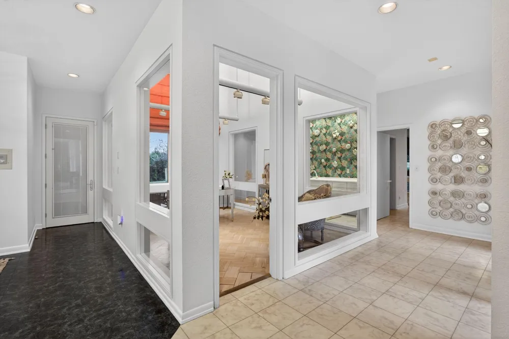 2801 Merriman Street Port Neches, TX 77651